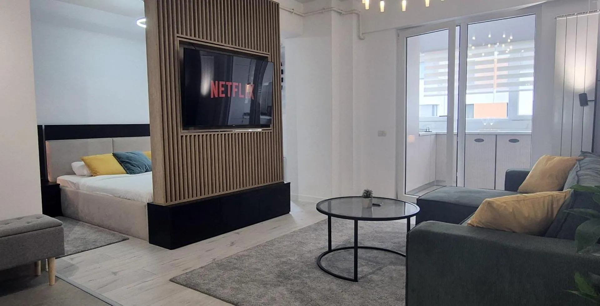 Bucharest Designer High-End Stay 0*,